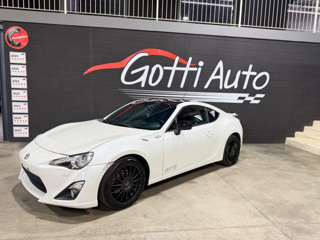 Toyota GT86 2.0 PERLA WHITE CERCHI IN SEDE usato a SAN PAOLO D ARGON