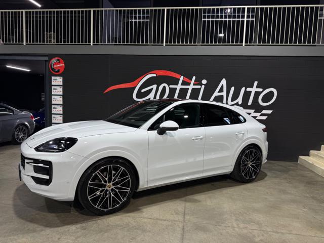 Porsche Cayenne COUPE 3.0 V6 TETTO IVA ESPOSTA UFFICIALE ITALIANA - foto 2 di 4