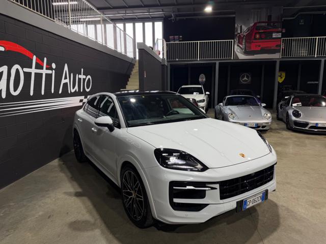 Porsche Cayenne COUPE 3.0 V6 TETTO IVA ESPOSTA UFFICIALE ITALIANA - foto 3 di 4