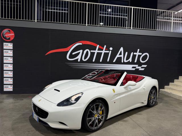 Ferrari California BIANCO AVUS CARBOCERAMICI ASPIRATA DAYTONA RED - foto 2 di 4
