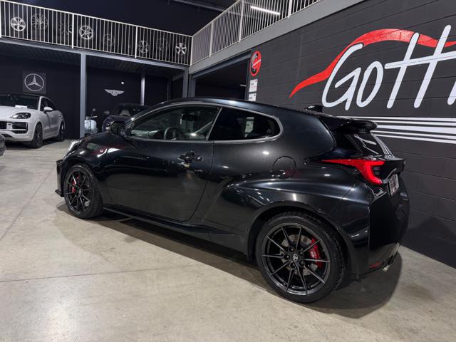 Toyota Yaris IVA ESPOSTA TOTAL BLACK CIRCUIT IN SEDE - foto 4 di 4