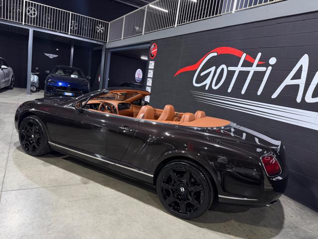 Bentley Continental GTC V12 UFFICIALE ITALIANA IN SEDE - foto 4 di 4