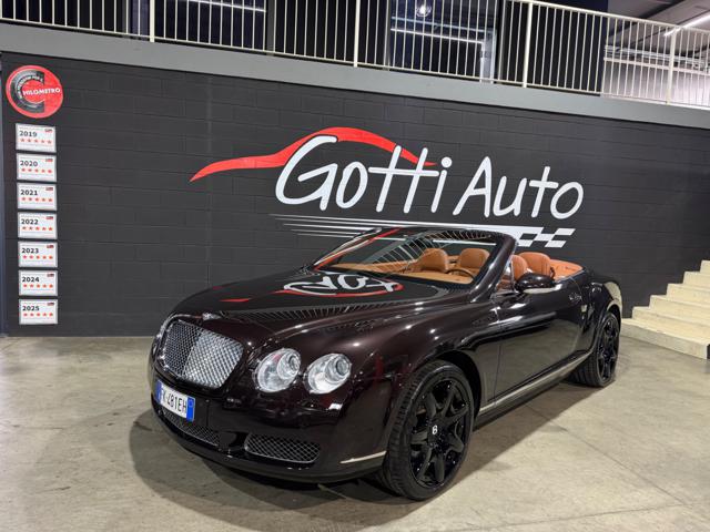 Bentley Continental GTC V12 UFFICIALE ITALIANA IN SEDE, del 2010, 109.900 km, in vendita a San Paolo D Argon (BG)