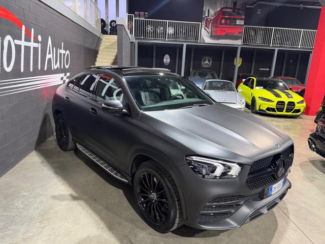 Mercedes-Benz GLE 350 PREMIUM PLUS DE COUPE TETTO BLACK OPACO - foto 3 di 4