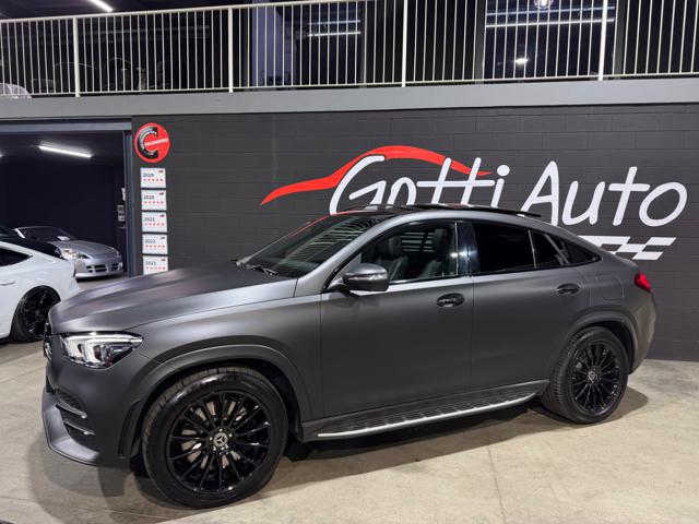 Mercedes-Benz GLE 350 PREMIUM PLUS DE COUPE TETTO BLACK OPACO - foto 2 di 4
