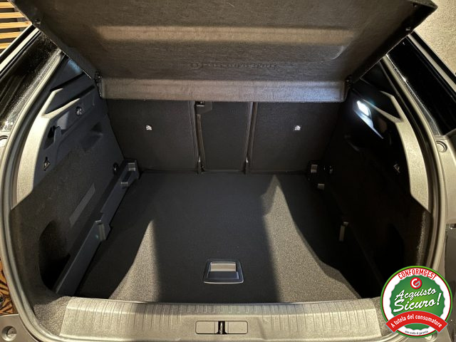 Peugeot 3008 Hybrid 136 e-DCS6 Allure, in vendita a Santa Maria Di Licodia (CT)