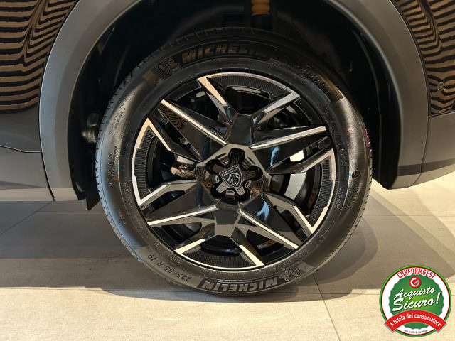 Peugeot 3008 Hybrid 136 e-DCS6 Allure - foto 3 di 29
