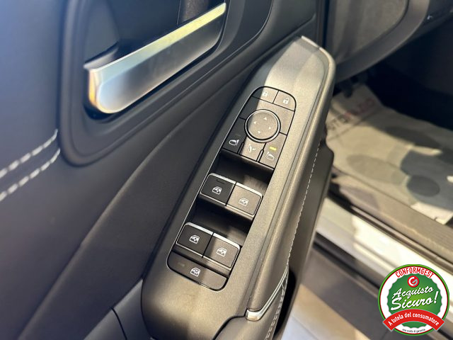 Nissan Qashqai MHEV 140 CV N-Connecta, del 2025, 1 km, in vendita a Santa Maria Di Licodia (CT)