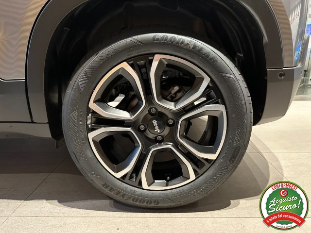 Jeep Avenger 1.2 Turbo Summit - foto 3 di 4