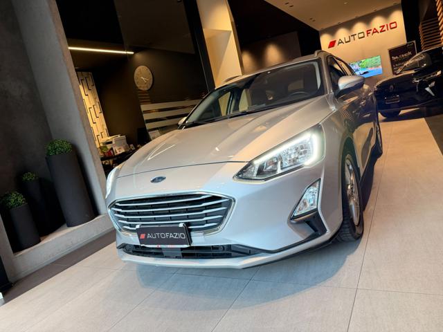 Ford Focus 1.0 EcoBoost Hybrid 125 CV SW Business - foto 2 di 4