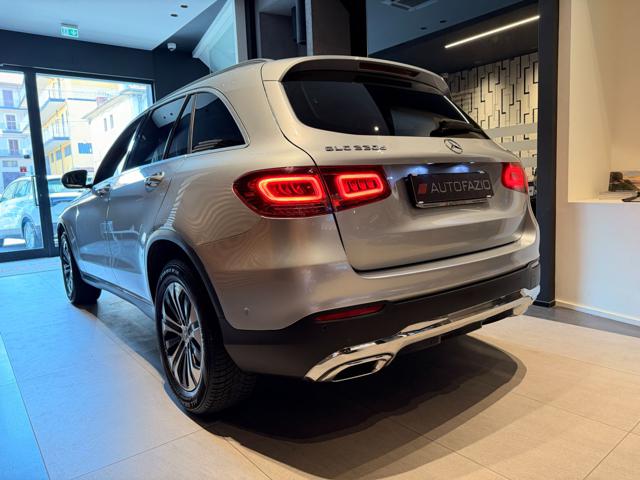 Mercedes-Benz GLC 220 d 4Matic Premium Plus - foto 4 di 4