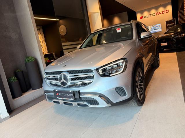 Mercedes-Benz GLC 220 d 4Matic Premium Plus - foto 2 di 4