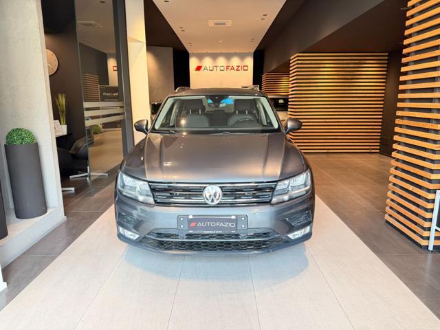 Volkswagen Tiguan 2.0 TDI SCR 4MOTION Executive BlueMotion Technolog usato a SANTA MARIA DI LICODIA
