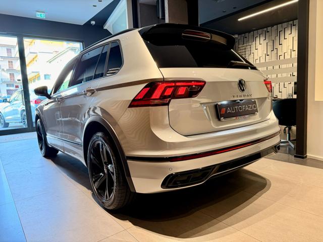 Volkswagen Tiguan 2.0 TDI 150 CV SCR DSG R-Line - foto 4 di 4