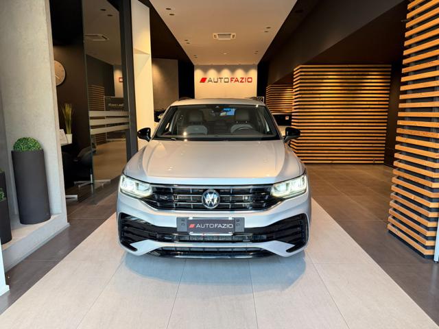 Volkswagen Tiguan 2.0 TDI 150 CV SCR DSG R-Line usato a SANTA MARIA DI LICODIA