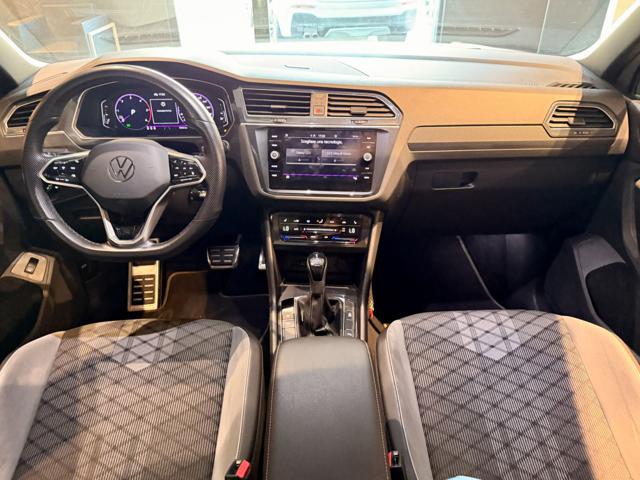 Volkswagen Tiguan 2.0 TDI 150 CV SCR DSG R-Line - foto 3 di 4