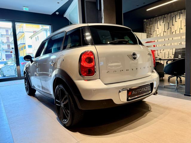 MINI Countryman Mini One D Countryman - foto 4 di 4
