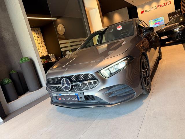 Mercedes-Benz A 180 d Automatic AMG Line Premium - foto 2 di 4