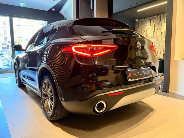 Alfa Romeo Stelvio 2.2 Turbodiesel 180 CV AT8 RWD Executive - foto 4 di 4
