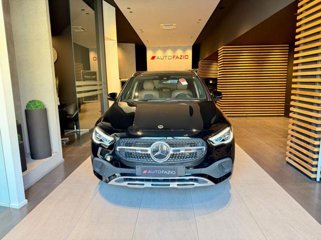 Mercedes-Benz GLA 200 d Automatic Sport, del 2022, 82.000 km, in vendita a Santa Maria Di Licodia (CT)