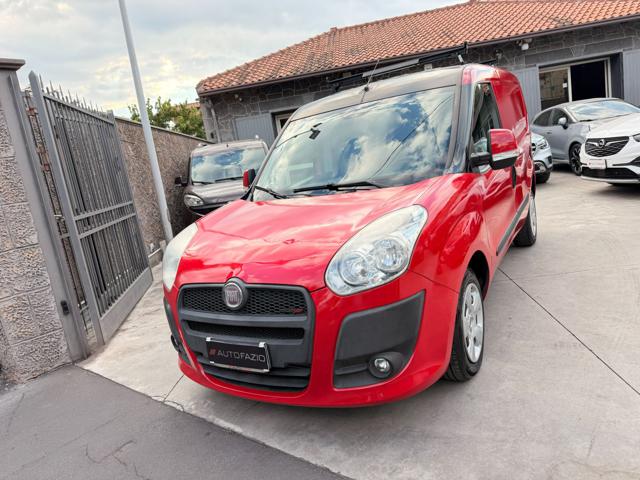 Fiat Doblo Doblò 1.6 MJT 105CV PL-TN Cargo Lamierato, del 2010, 249.000 km, in vendita a Santa Maria Di Licodia (CT)