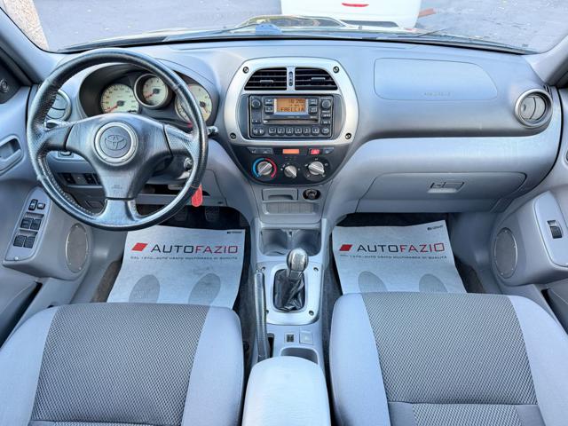 Toyota RAV 4 RAV4 2.0 Tdi D-4D cat 5 porte Sol - foto 3 di 4