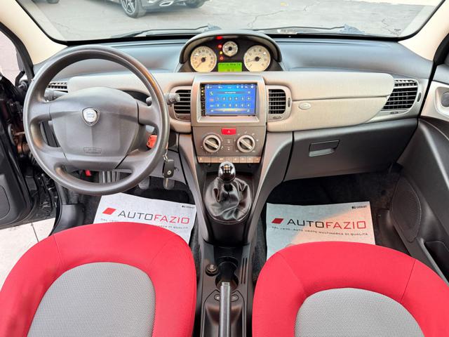 Lancia Ypsilon 1.2 16V Oro - foto 2 di 4