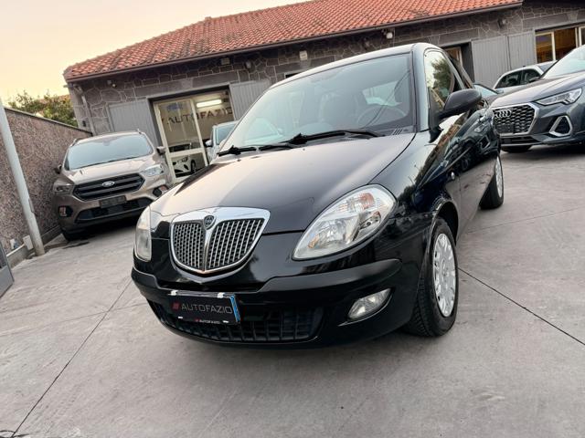Lancia Ypsilon 1.2 16V Oro, del 2006, 144.000 km, in vendita a Santa Maria Di Licodia (CT)