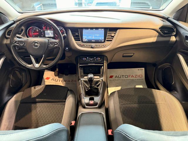 Opel Grandland X 1.5 diesel Ecotec Start&Stop Innovation - foto 2 di 4