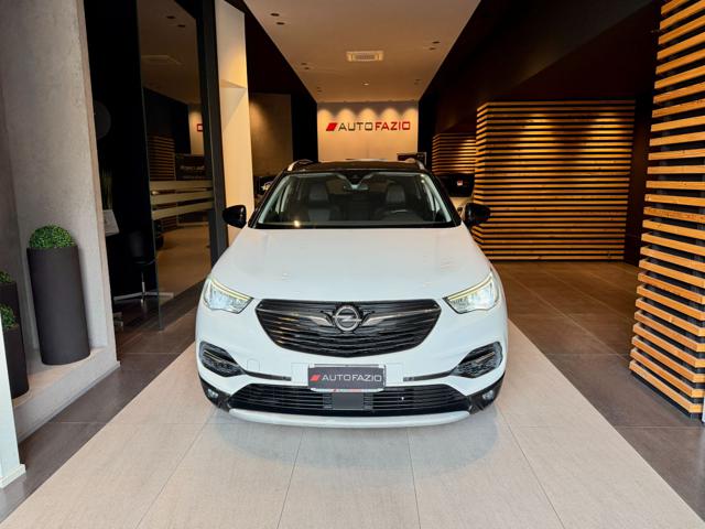 Opel Grandland X 1.5 diesel Ecotec Start&Stop Innovation, del 2020, 104.000 km, in vendita a Santa Maria Di Licodia (CT)
