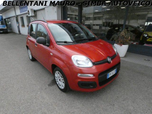 Fiat Panda 1.2 Lounge - foto 2 di 4