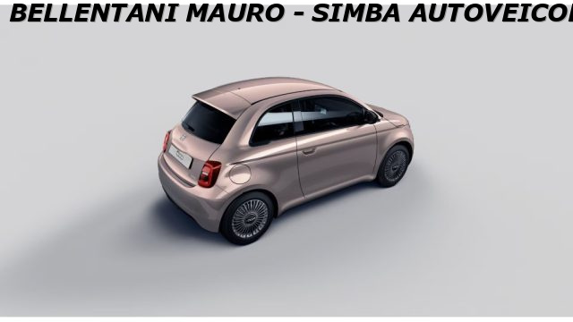 Fiat 500 Berlina Hybrid Icon - foto 3 di 4