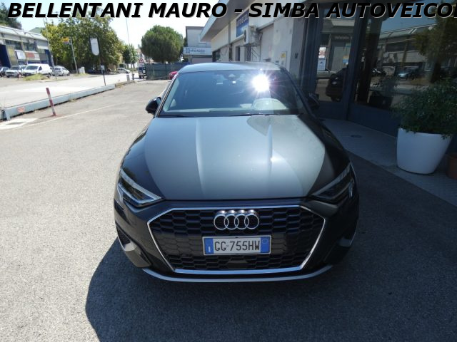 Audi A3 SPB 30 TFSI S tronic Business Advanced - foto 2 di 4