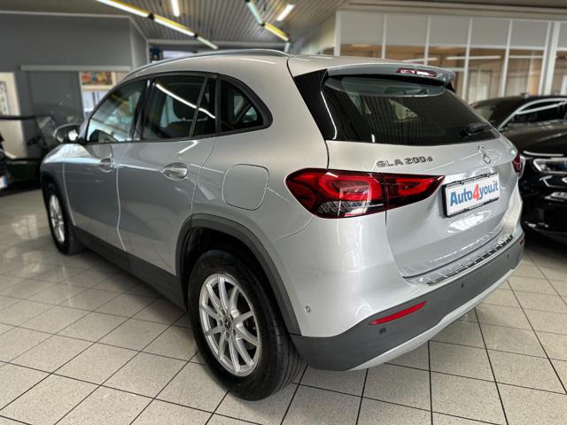 Mercedes-Benz GLA 200 d Automatic Business Extra - IVA ESPOSTA -UNI PROP - foto 4 di 4