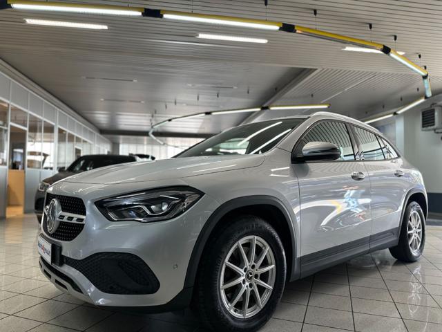 Mercedes-Benz GLA 200 d Automatic Business Extra - IVA ESPOSTA -UNI PROP - foto 2 di 4