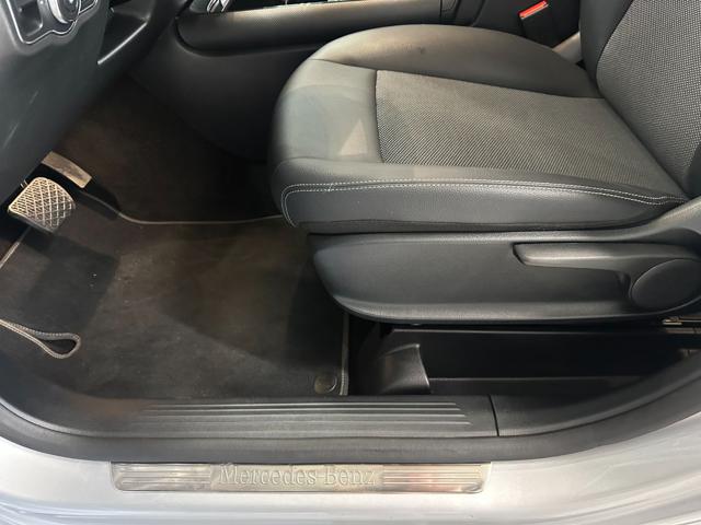 Mercedes-Benz GLA 200 d Automatic Business Extra - IVA ESPOSTA -UNI PROP usato a MONZA