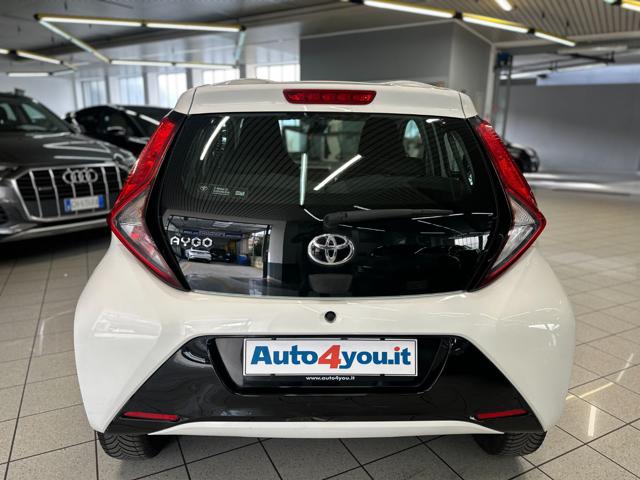 Toyota Aygo 1.0 VVT-i 72 CV 5 porte NEOPAT - UNICO PROP usato a MONZA