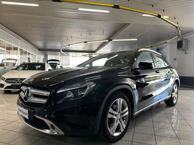 Mercedes-Benz GLA 220 d Automatic 4Matic Sport - foto 2 di 4