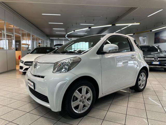 Toyota iQ 1.0 CVT Active - Neopatentato - foto 2 di 4
