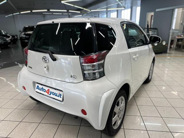 Toyota iQ 1.0 CVT Active - Neopatentato - foto 3 di 4