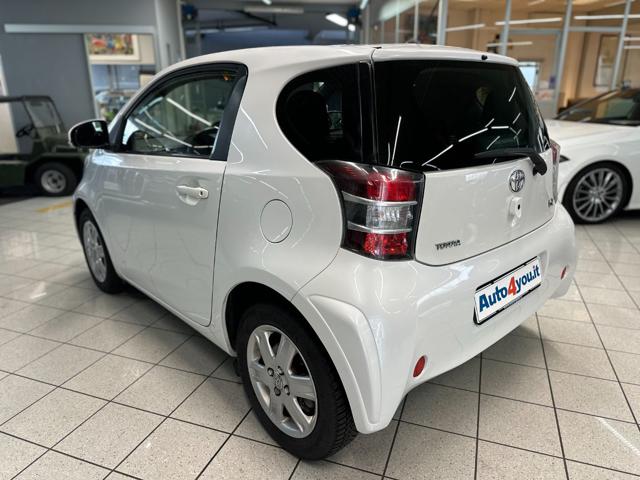 Toyota iQ 1.0 CVT Active - Neopatentato - foto 4 di 4