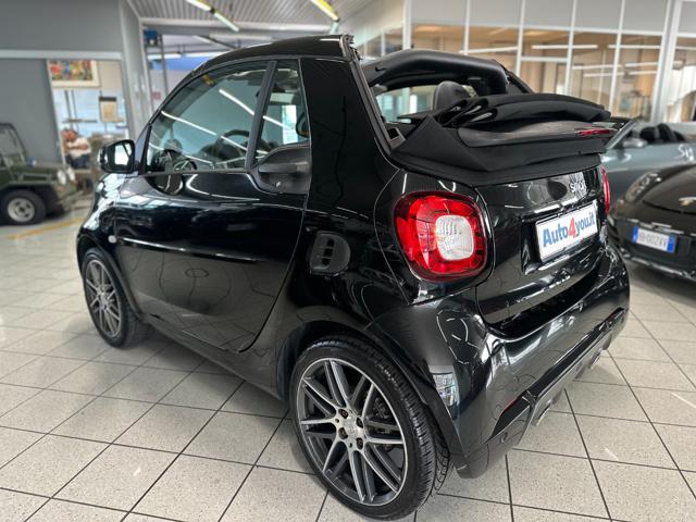 smart forTwo 90 0.9 T twinamic cabrio BRABUS Style - foto 4 di 4