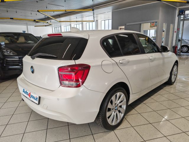 BMW 118 i 5 porte BIANCO PERLA TAGLIANDO OK AUTOM - foto 4 di 4