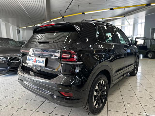 Volkswagen T-Cross 1.0 TSI R-Line - foto 3 di 4