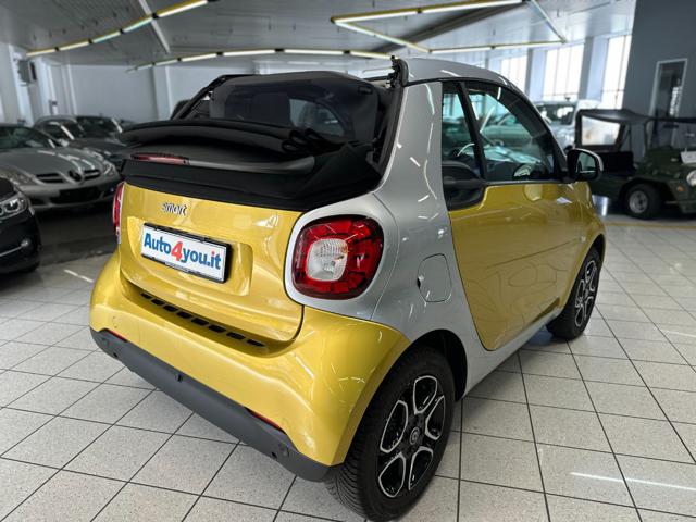 smart forTwo 0.9 Turbo Basis Prime Cabrio - foto 4 di 4