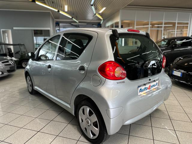 Toyota Aygo 1.0 12V VVT-i 5 porte Sol - NEOPATENTATO - foto 4 di 22