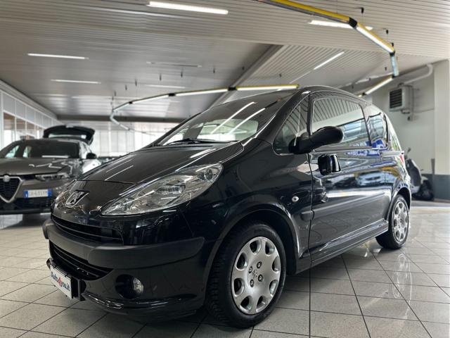 Peugeot 1007 1.4 Happy - Distribuzione OK - foto 2 di 27