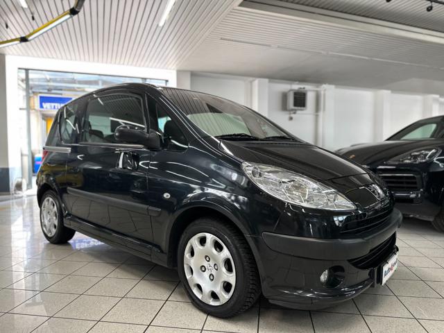 Peugeot 1007 1.4 Happy - Distribuzione OK, del 2008, 87.094 km, in vendita a Monza (MB)