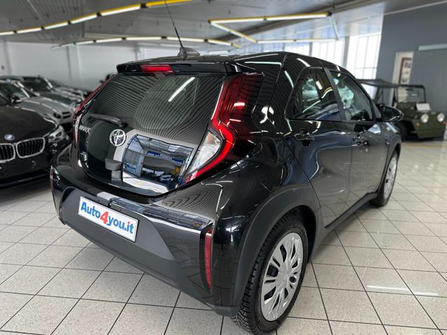 Toyota Aygo X 1.0 VVT-i 72 CV 5 porte S-CVT Play - PARI AL NUOVO - foto 3 di 29