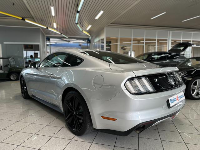 Ford Mustang Fastback 2.3 EcoBoost aut. - foto 4 di 4